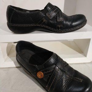 Clark's Un.Loop black leather shoes - Size 7M